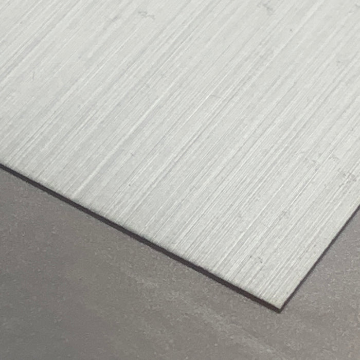 Mirri brushed aluminium zilver mat 0.3mm 70 x 100 cm BL 255gr/m2 (25 platen)